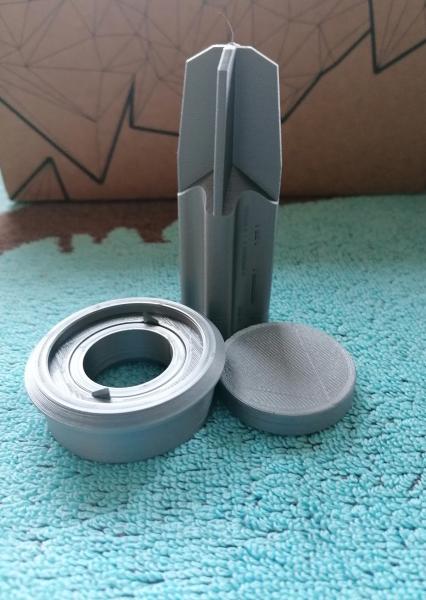 Kaffeekapsel Reiniger und Schneider