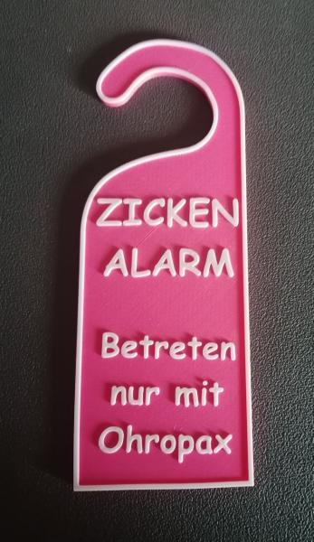 Türanhänger mit lustigen Sprüchen